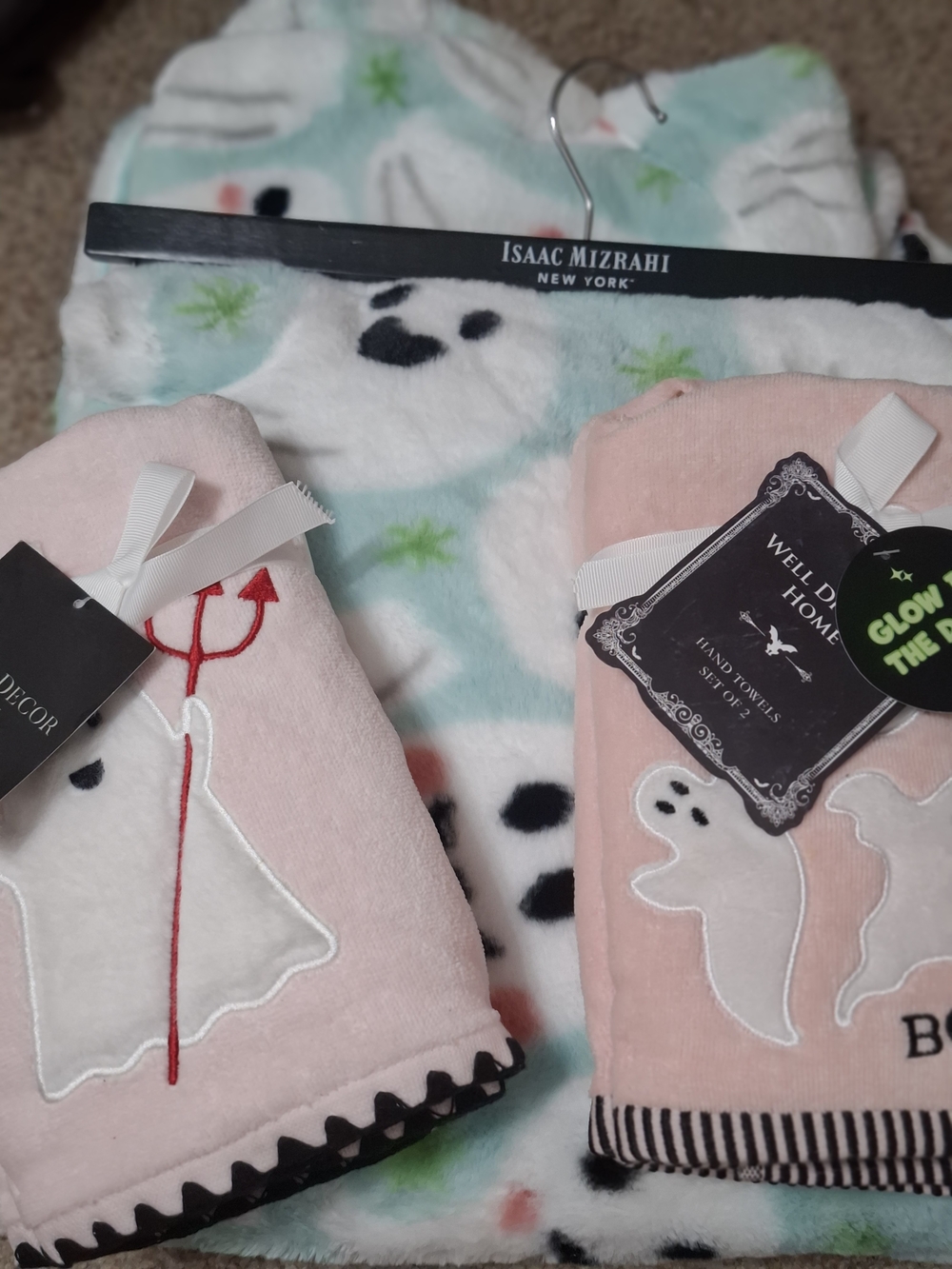 Isaac Mizrahi Light Blue & Pink Halloween Ghost Blanket & Towel Set